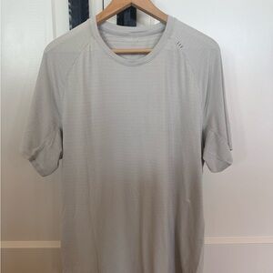 Men's Gray Lulu lemon shirt